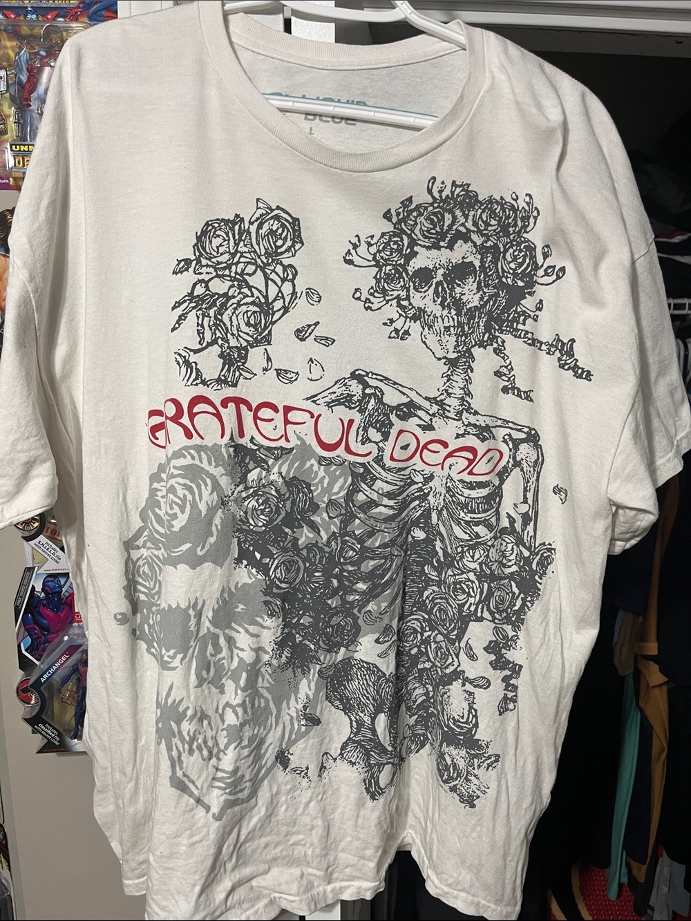 Grateful Dead White Tee with Red Logo and Gray Skeleton Art